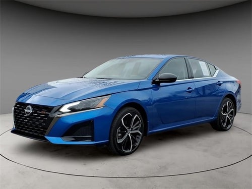 2025 Nissan Altima SR