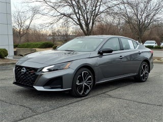 2024 Nissan Altima SR