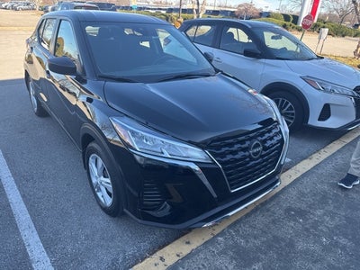 2025 Nissan Kicks Play S