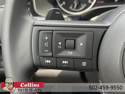 2025 Nissan Pathfinder SV