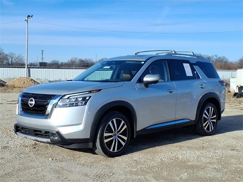 2024 Nissan Pathfinder Platinum