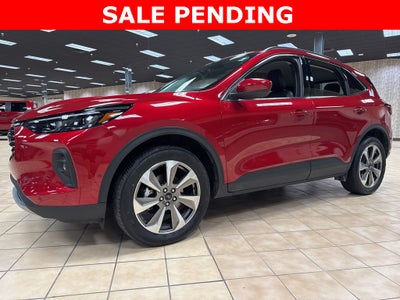 2024 Ford Escape Platinum