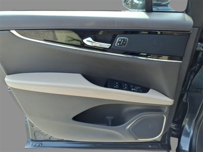 2023 Lincoln Nautilus Standard