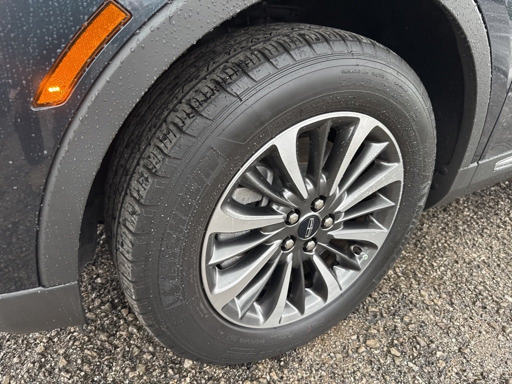 2023 Lincoln Nautilus Standard