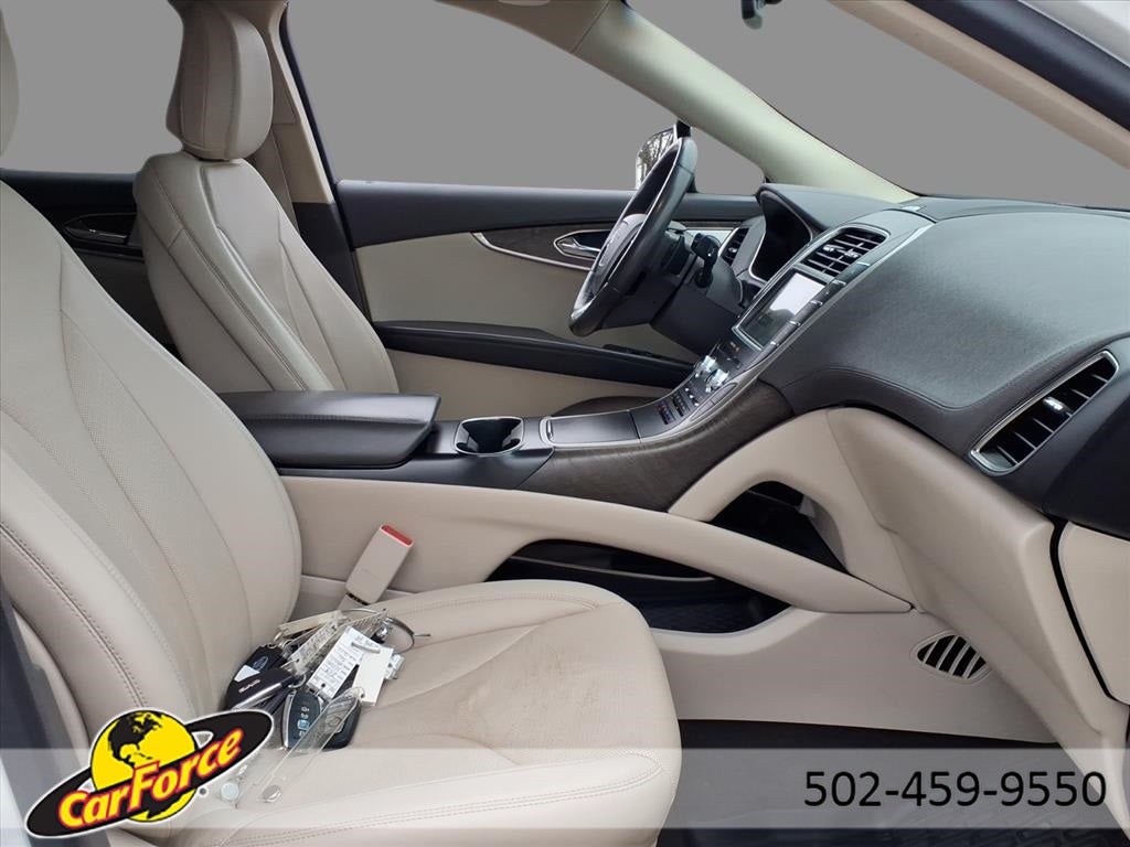 2020 Lincoln Nautilus Reserve