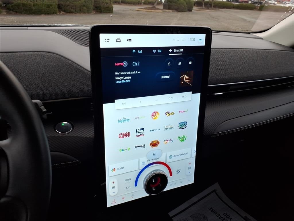 2022 Ford Mustang Mach-E Premium