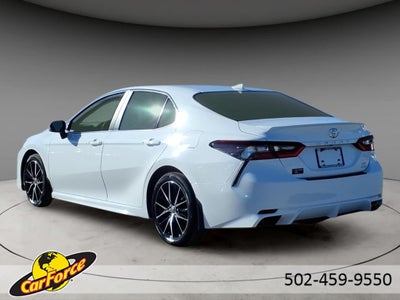 2022 Toyota Camry SE