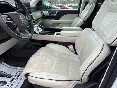 2022 Lincoln Navigator L Black Label