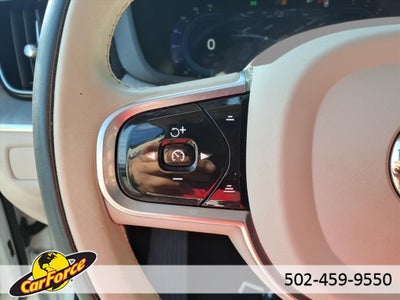 2023 Volvo XC60 B5 Plus Bright Theme