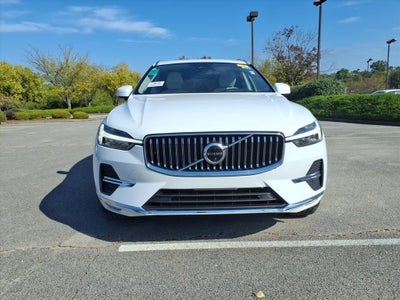 2023 Volvo XC60 B5 Plus Bright Theme