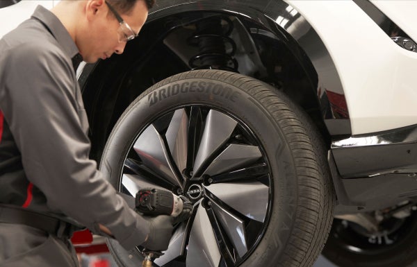 Collins Nissan in Louisville KY